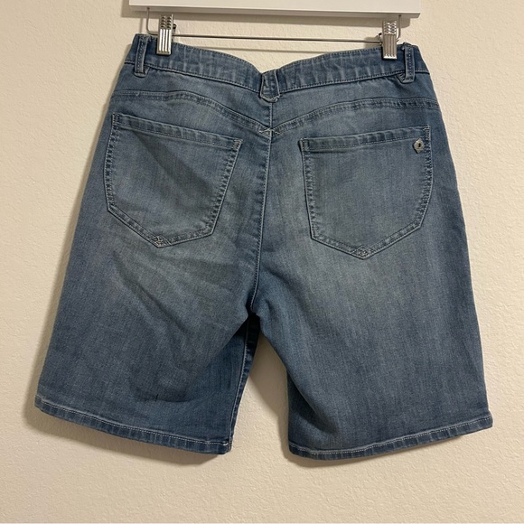 Democracy Ab Solution Shorts Women’s 4 Jean Bermuda Stretch Denim Preppy Classic - Picture 6 of 13